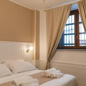 https://mama-house-milan.italymilanhotels.net